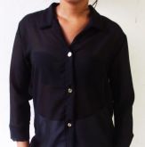 Camisa de chifon preta